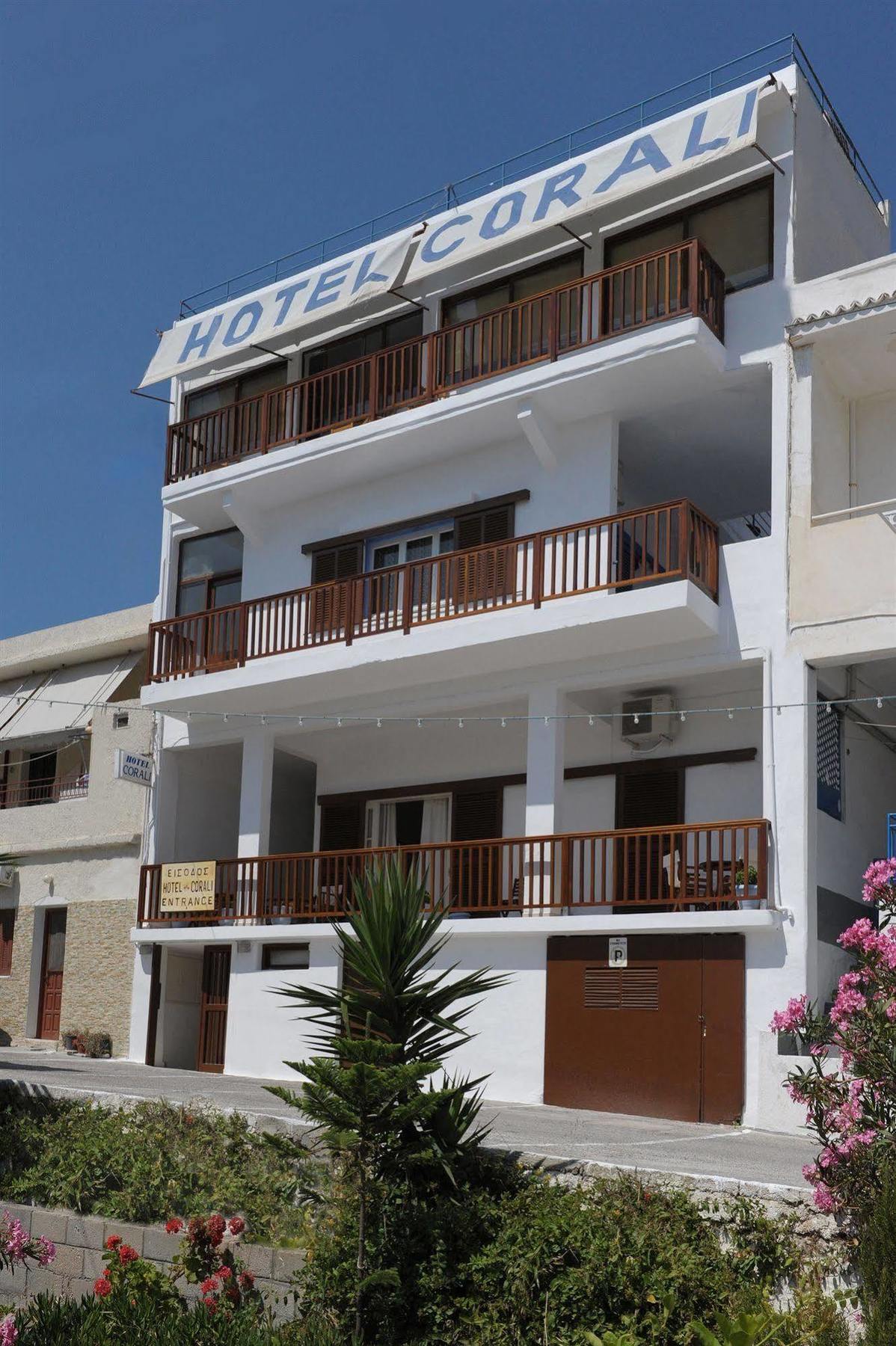 κοράλλι Ξενοδοχείο Αδάμας